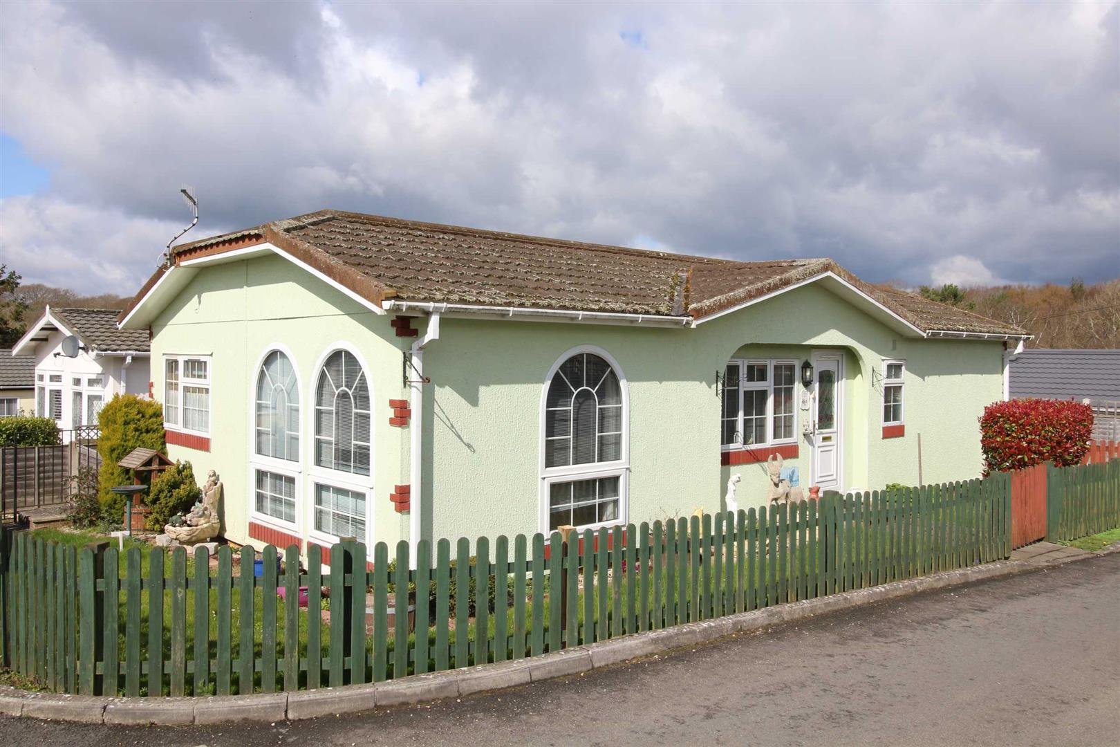 Bashley Cross Road, New Milton Pettengells Estate Agents